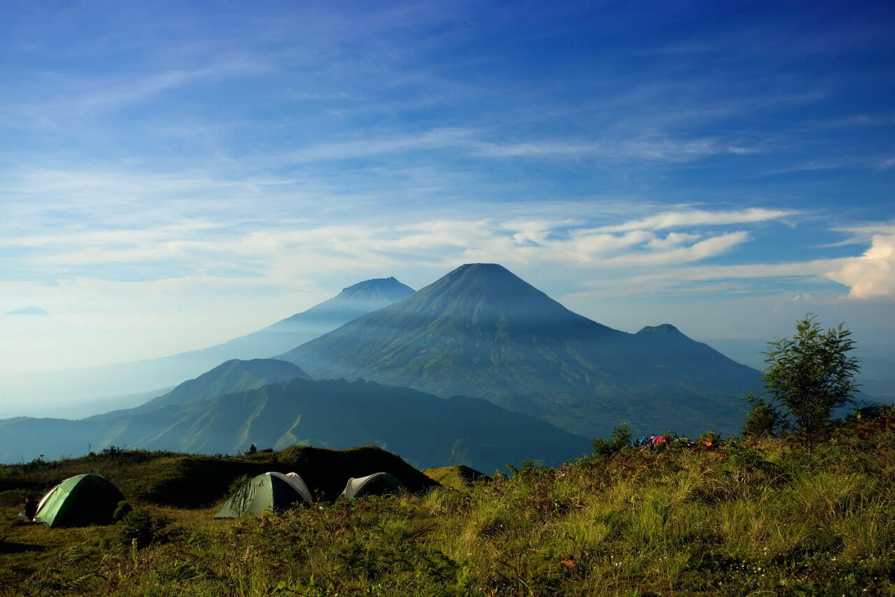 &#91;CATPER+FOTO&#93; Menikmati Sunrise Gunung Prau 2565 mdpl 