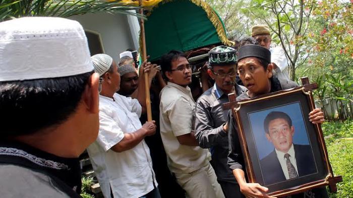 Yang Harus Dilakukan Jika Ada Keluarga, Kerabat, atau Tetangga Meninggal