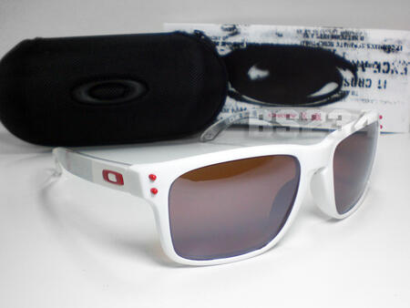 KACAMATA OAKLEY GRADE ORI TERLENGKAP & TERMURAH ( LIKE ORI 99%)