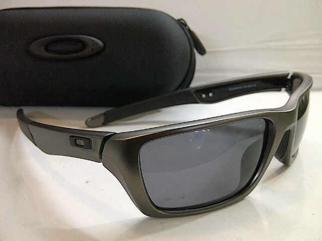 KACAMATA OAKLEY GRADE ORI TERLENGKAP & TERMURAH ( LIKE ORI 99%)
