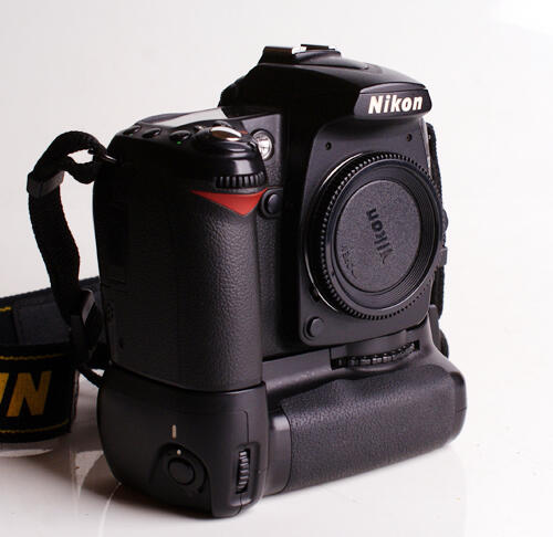 ((Ownshop Bandung)) Dijual murah aja gan D90 + D3200