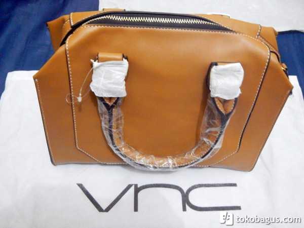 Terjual Tas  Branded  Vnc Vincci  Malaysia Ori Warna Brown 