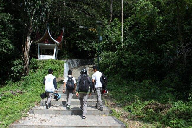 Wisata Ngarai Sianok Selain Jam Gadang Di Bukittinggi