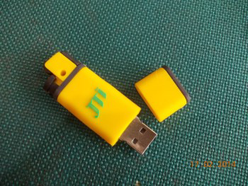 flashdisk kartu & rubber dari cv lamda terbesar dan ter mirah