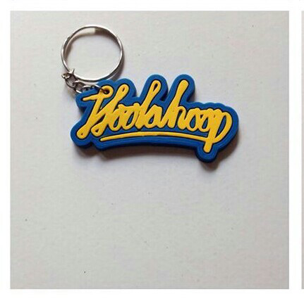 menerima pemesanan souvenir flashdisk unik rubber & kartu design