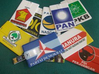 flashdisk kartu termurah di indonesia yg bisa custome