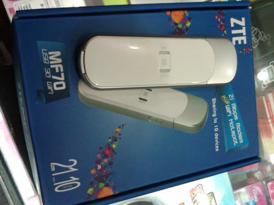 Modem ZTE MF70 USB bisa Jadi Mobile WiFi unlocked all GSM NEW GARANSI Semarang