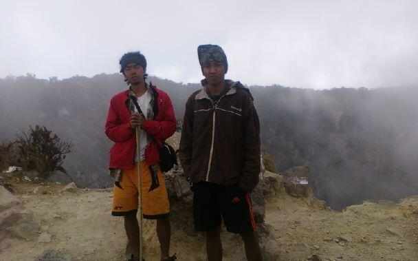 Estafet Hiking Sumbing Sindoro (11-13 Oktober 2013)