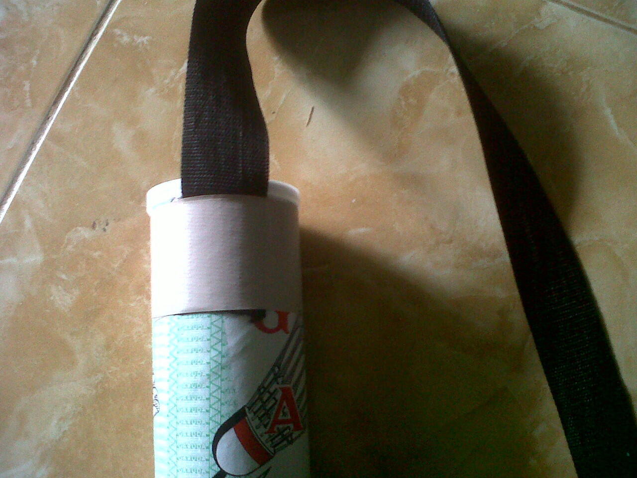 &#91;With Pict&#93; Membuat Tas Sederhana Dari Tabung Badminton, Mudah Banget...