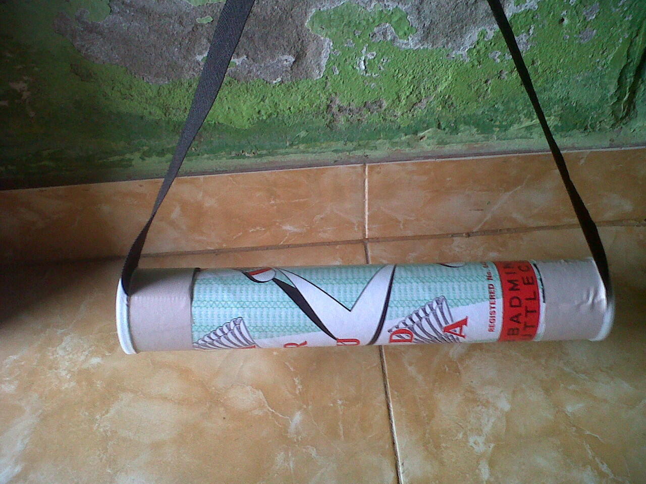 &#91;With Pict&#93; Membuat Tas Sederhana Dari Tabung Badminton, Mudah Banget...