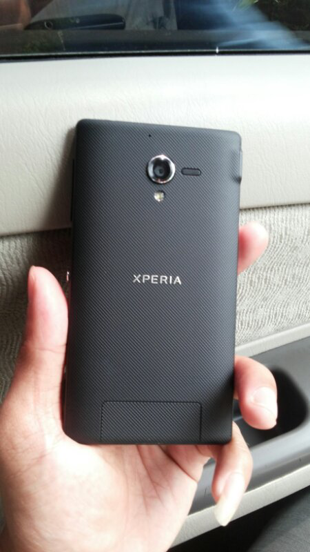 xperia zL muluss baru 4bln grs panjang