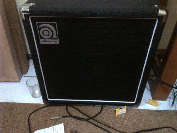 BASS COMBO AMPEG ba-108 LIKE NEW MURAH BARU BELI TANGGAL 17-APRIL-2014