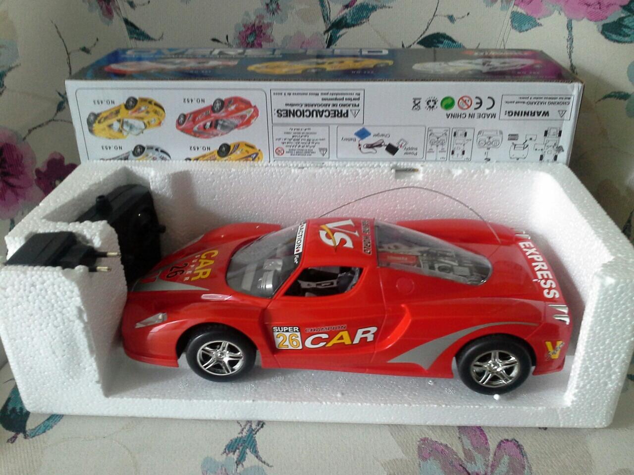 MOBIL FERRARI MERAH REMOTE CONTROL - UNIK, KEREN, ELEGANT