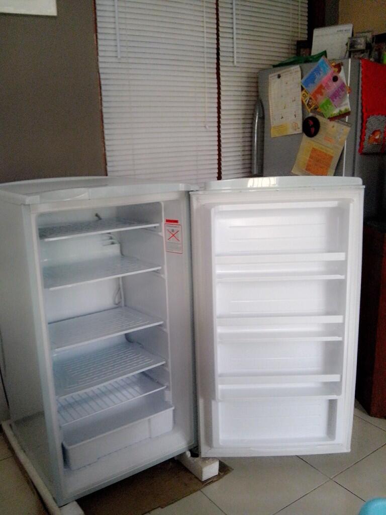 Jual FREEZER ASI