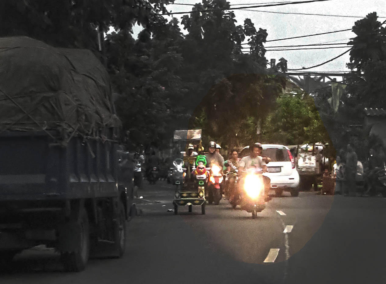 Jeprat Jepret di Jalan