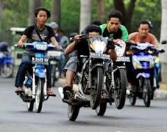 AYO NGAKU, MOTOR AGAN SERINGNYA DIPAKAI UNTUK APA?