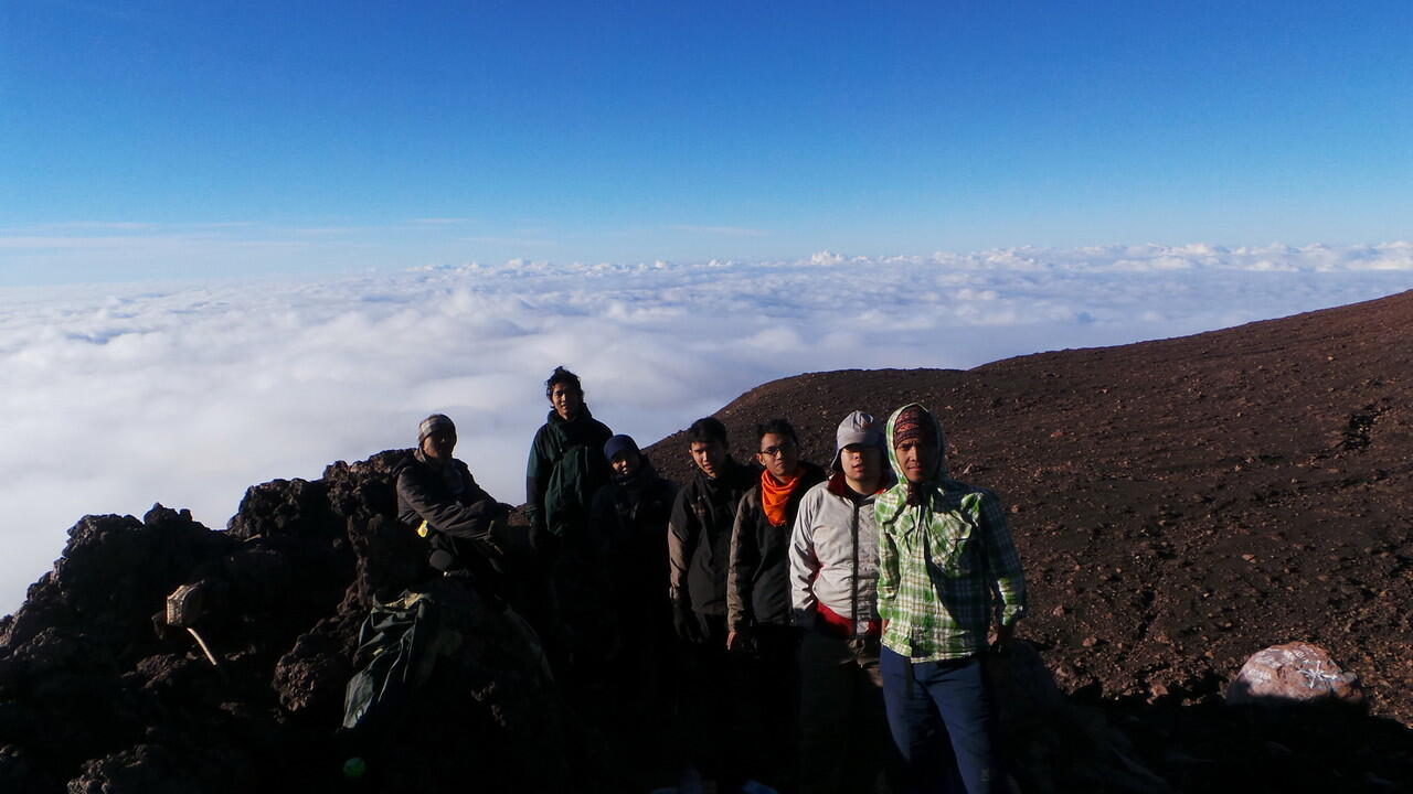 &#91;CATPER+FOTO&#93; Menapaki puncak tertinggi di jawa tengah, Gn.Slamet 3428 mdpl