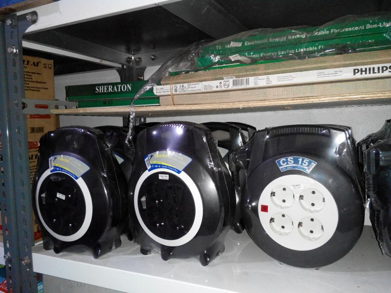 DIJUAL KABEL ROLL LISTRIK MERK LOYAL BARU MURAH BUKAN ABAL2