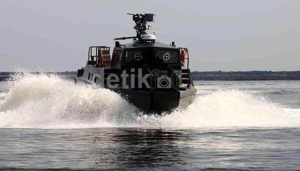 TNI AD Luncurkan Kapal Motor Cepat PIC++