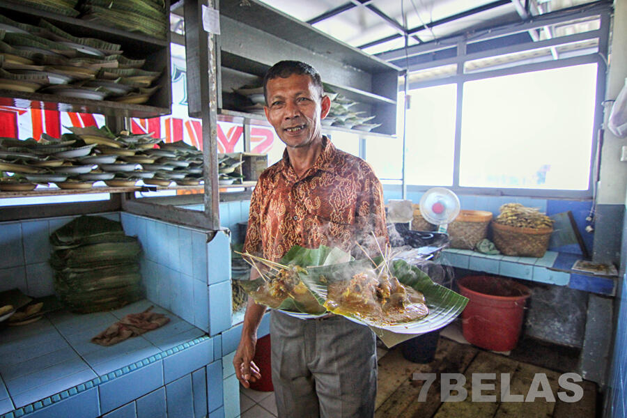 Sate Mak Syukur & Rumah Goadang (Jalan-Jalan)