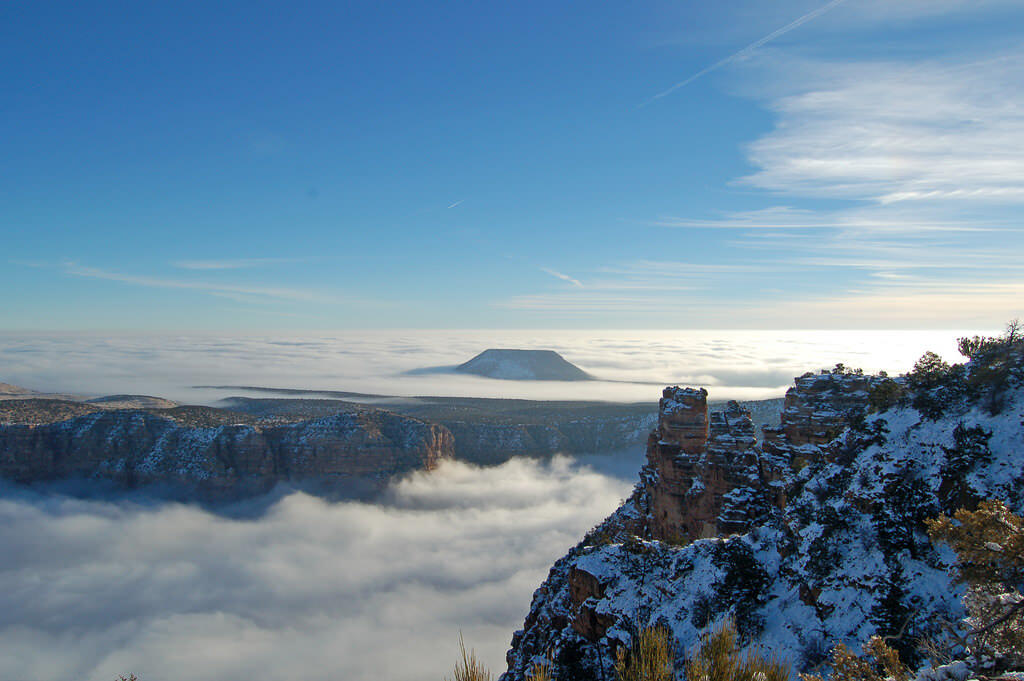 Fenomena Langka Turunnya Kabut Tebal di Grand Canyon