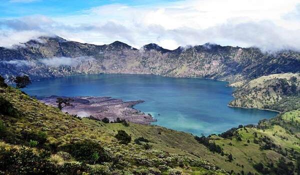 Keindahan Alam di Indonesia