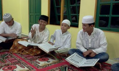 Kebiasaaan Negatif dan Positif anak jaman sekarang