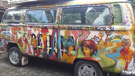 Remaja Yogyakarta Lukis VW Kombi
Selama Dua Bulan