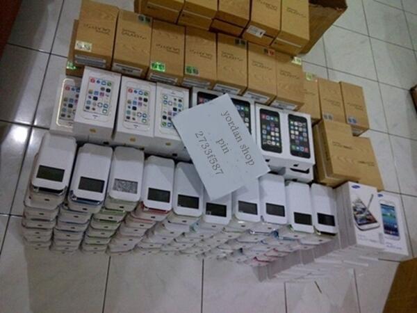 Blackberry Q10 Garansi Resmi TAM 17 bulan ( Segel,Lengkap&Mulus ) Bandung