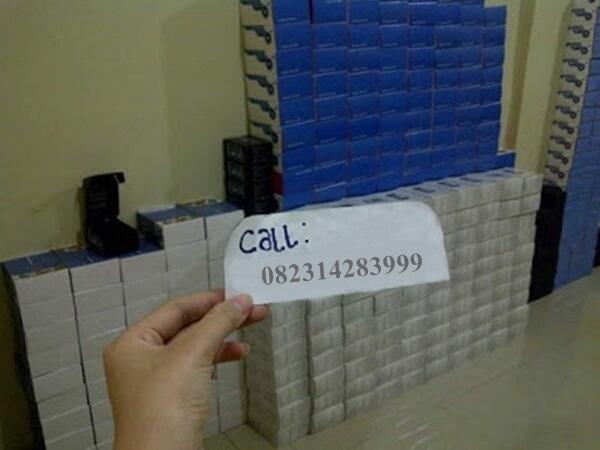 Blackberry Q10 Garansi Resmi TAM 17 bulan ( Segel,Lengkap&Mulus ) Bandung