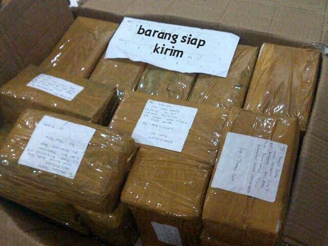 Blackberry Q10 Garansi Resmi TAM 17 bulan ( Segel,Lengkap&Mulus ) Bandung