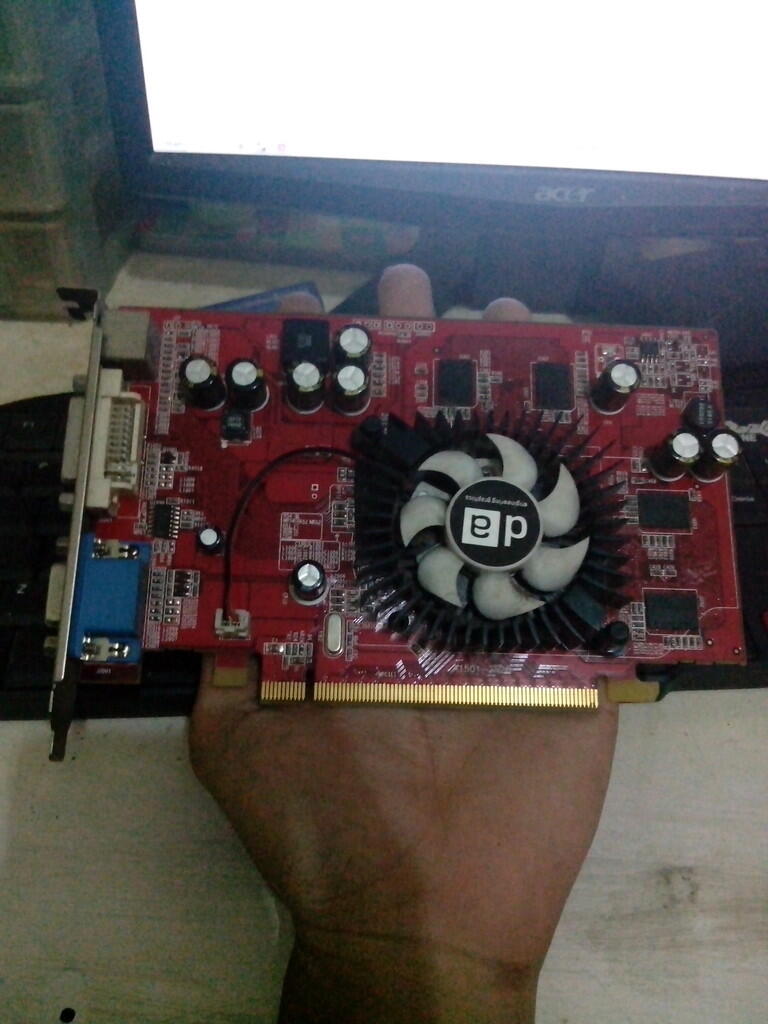 DA X1550 ddr2 256mb/128bit