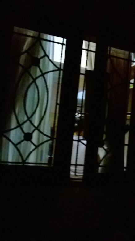 Tolong terawangin rumah sebelah.. ane.. puh..