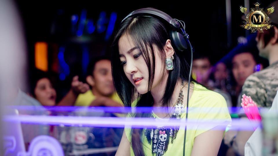 Dj Faahsai Thitirat asal bangkok..Cantik banget