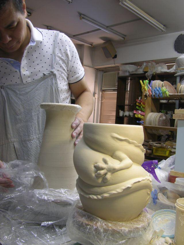 proses pembuatan keramik naga (keren gan) warning : no spoiler