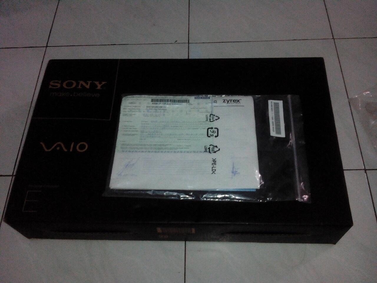 SONY VAIO i5 SVE141P13W