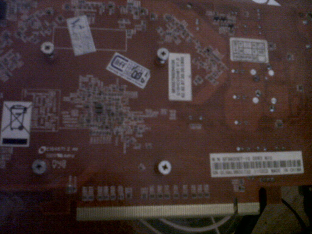 GF 9800 GT 1 GB DDR 3 COLORFUL