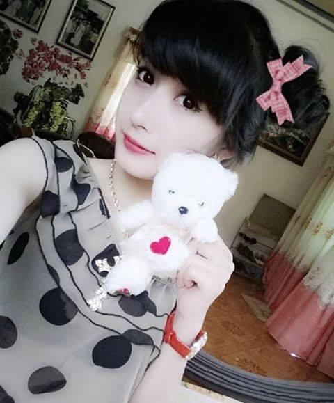 CEWEK CANTIK DI SMABOY