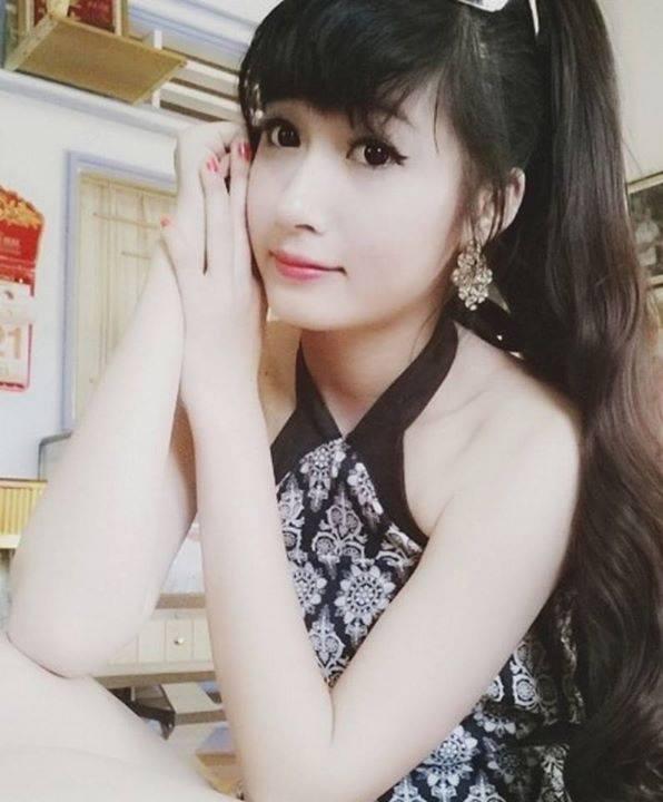 CEWEK CANTIK DI SMABOY