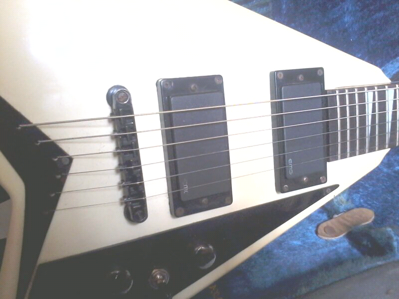 Terjual JACKSON RR MADE IN JAPAN WITH EMG PICK UP  KASKUS