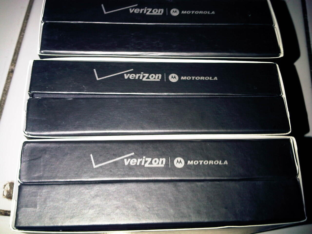 Android Motorola MOTO RAZR M XT907 VERIZON ExUs Gsm-Cdma ruim Mulus ajib Fullset