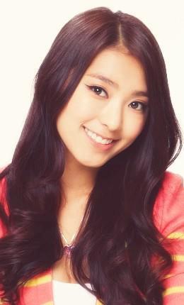 Insiden Memalukan Diatas Panggung Yang di Alami boys band dan Girls band Korea