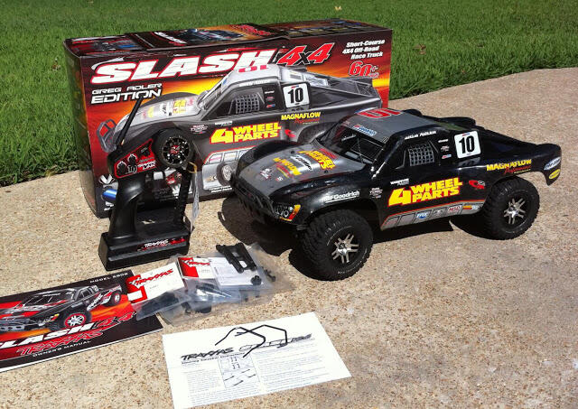 JUAL TRAXXAS REVO 3.3 engine Remote TQi READY