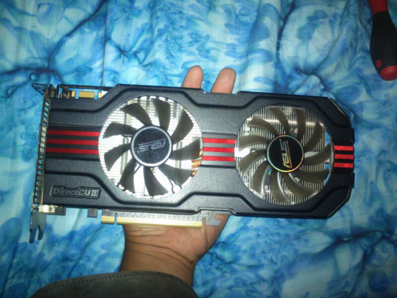 Asus gtx 560ti top
