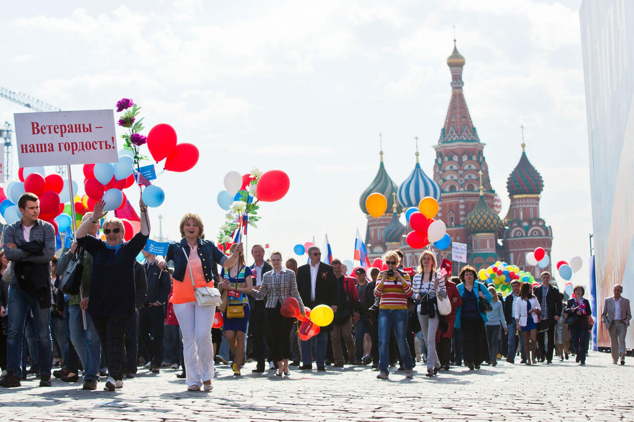 Parade May Day pertama di Russia sejak era Soviet