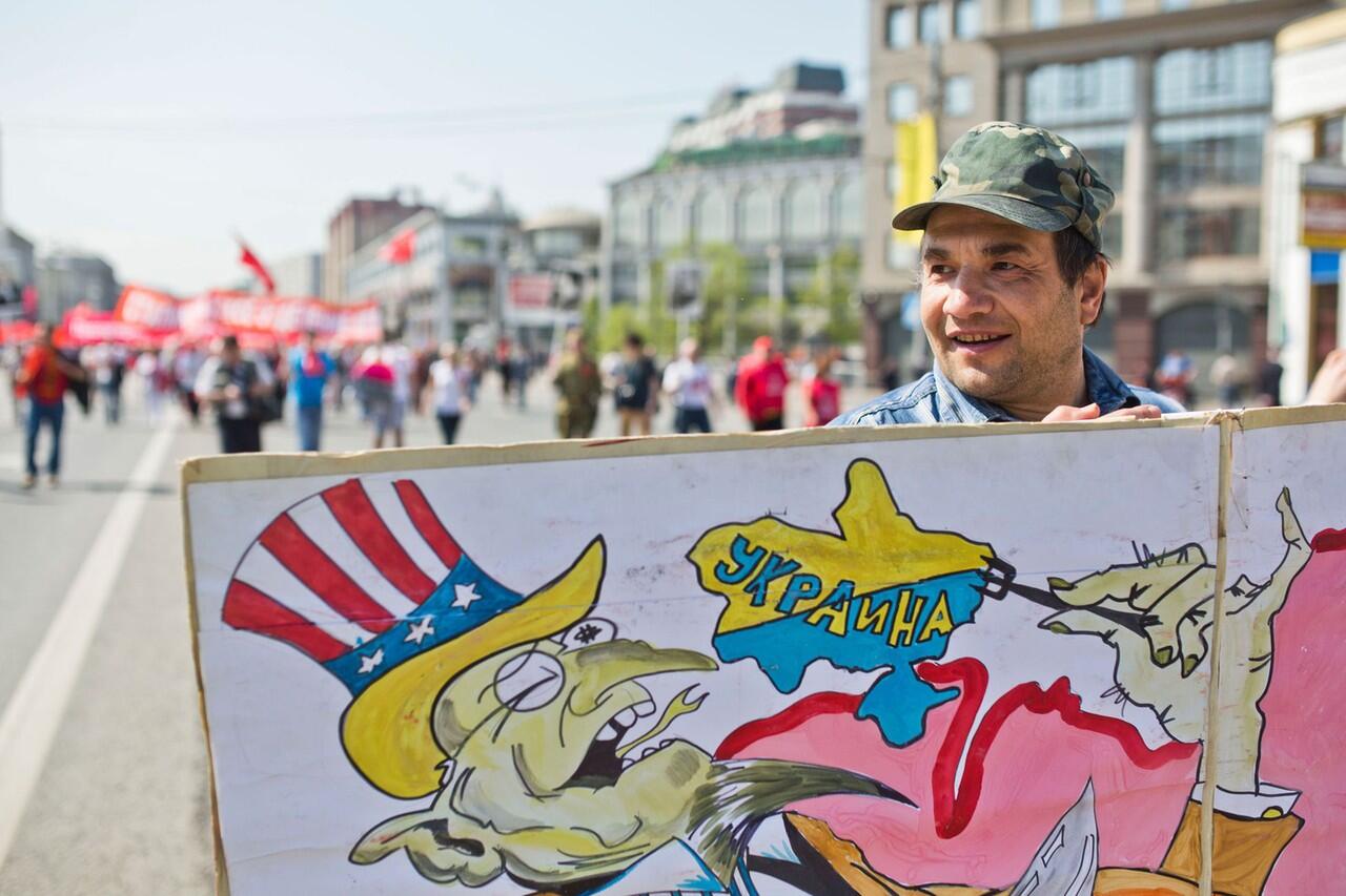 Parade May Day pertama di Russia sejak era Soviet
