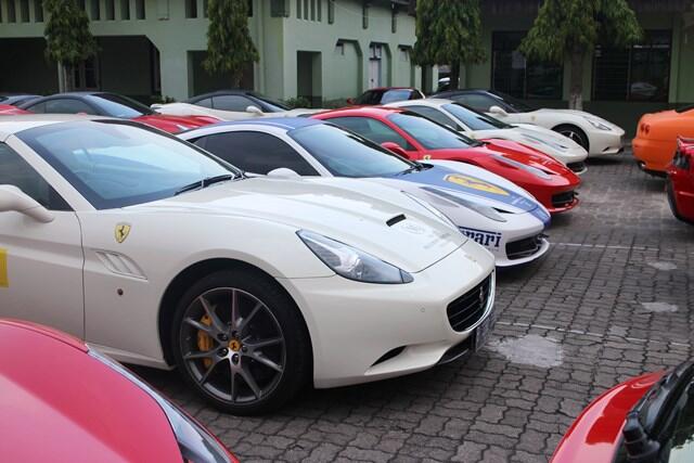 Poto Poto Event Ferari Java Rally