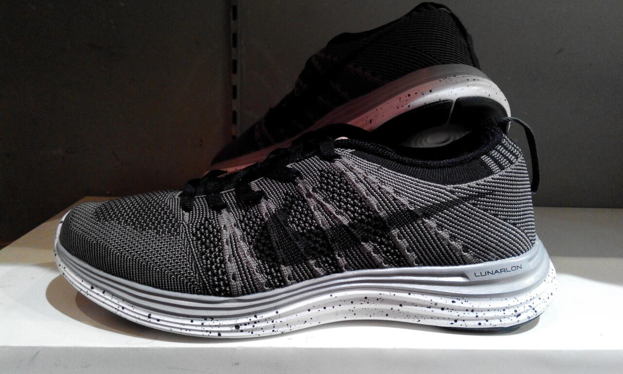 nike lunarglide flyknit