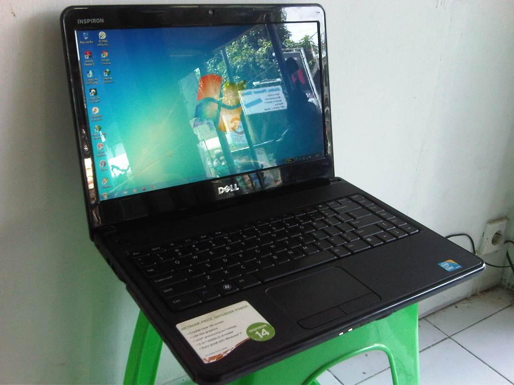Laptop Dell Core i3 DDR3 2 GB HDD 500 GB Mulus