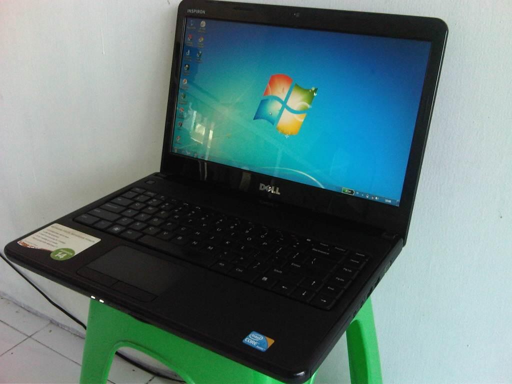 Laptop Dell Core i3 DDR3 2 GB HDD 500 GB Mulus